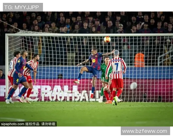 马卡萨与卡腾普特拉的激烈对决揭示足球战术与团队协作的精彩瞬间